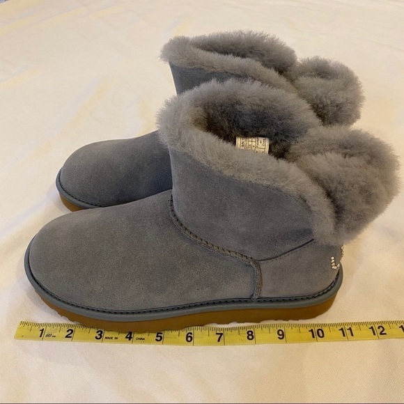 NWOT~UGG Women Mini Bling Swarovski Crystal Gray Boots Size 8 - Picture 11 of 11
